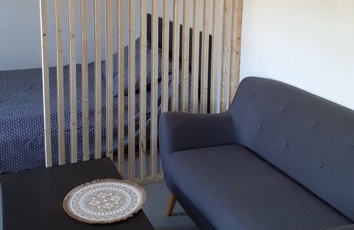Oloron-Sainte-Marie Apartment | Charmant Studio Entre Terre et mer