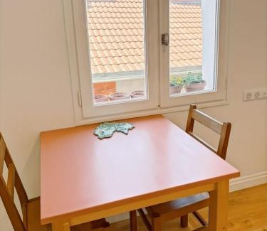 Aurillac Apartment | Charmant Studio au Cœur d'Aurillac La belle Verte
