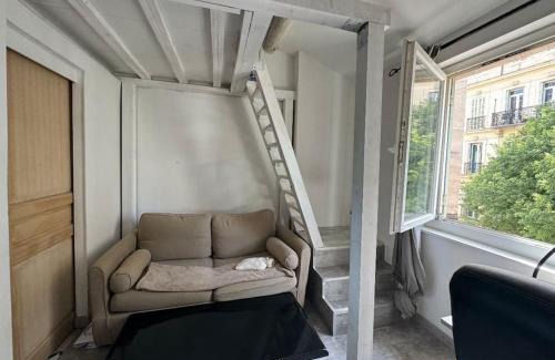 4th Arrondissement Apartment | Charmant studio Chartreux