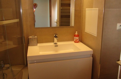 Plaine de la Brague Apartment | Charmant Studio Dans Résidence de Standing Avec Piscine, Tennis, Pres de la mer