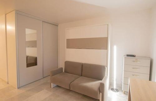 Cap d'Ail Apartment | Charmant studio en centre-ville proche Monaco
