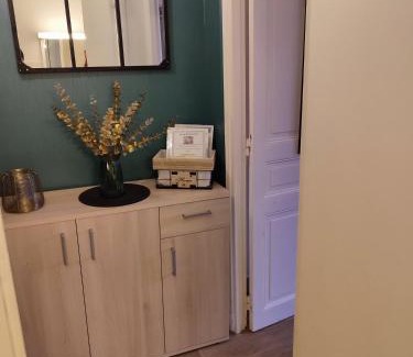 Bagnoles-de-l'Orne Apartment | Charmant studio 8, parking et wifi gratuit, local vélo