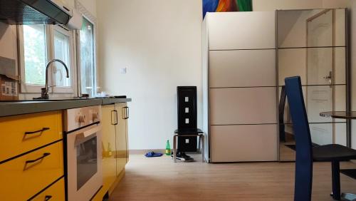 La Courneuve House | Charmant Studio pour une ou deux personnes