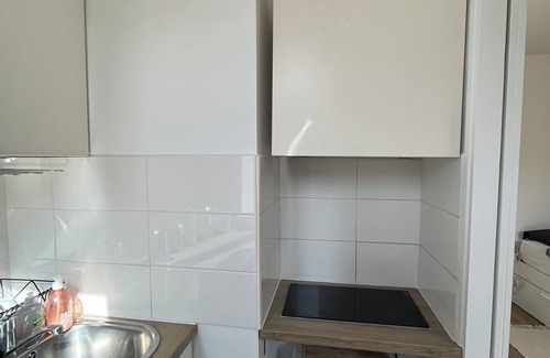 Saint-Fargeau Apartment | Charmant Studio rue Calme Bonne Localisation