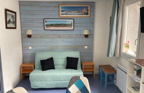 Bielle Apartment | Charmant T2 au pied des montagnes avec balcon et piscine