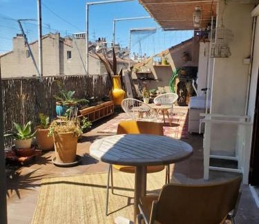 Saint-Charles Apartment | Charmant T3 avec grande terrasse