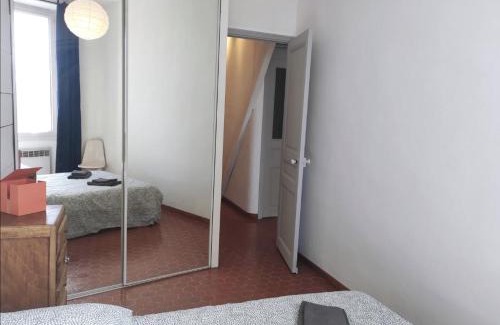 4th Arrondissement Apartment | Charmant T3 - métro Chartreux 10ALT