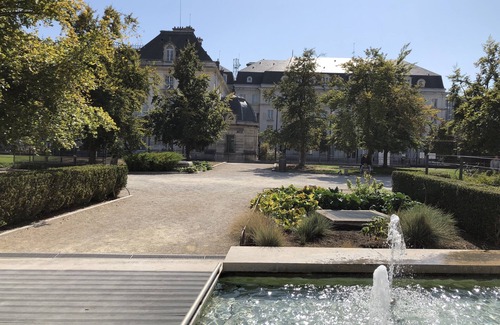 Old Town Apartment | Charmant Zola