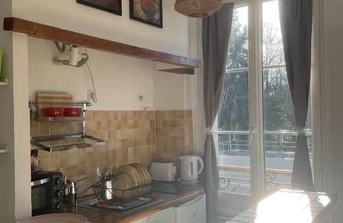 Pere Lachaise Apartment | Charmant2 Pièces Calme et Arboré