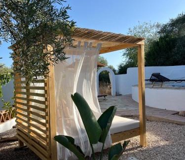Colmenar House | Charmante casita met veranda en privé zwembad op een kleinschalige Finca
