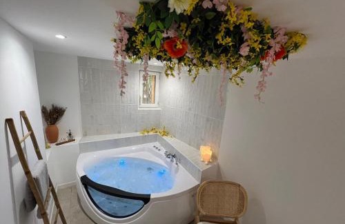 Clemenceau Apartment | Charmante escapade