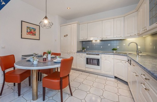 Ahlbeck Apartment | Charmante Ferienwohnung mit Balkon - Haustiere Willkommen