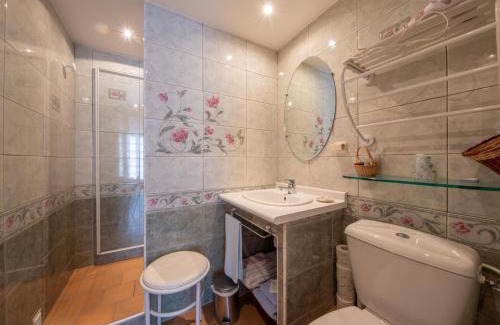 Saint-Benoit-sur-Loire Bed & Breakfast | Charmante chambre avec terrasse privée et wifi à Saint-Benoît-sur-Loire - FR-1-590-487