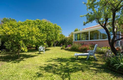 Les Bormettes House | Charmante Maison et Jardin proche plage et commerces