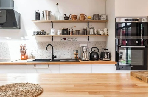 Marsannay-la-Cote House | Charmante Maison Climatisée Avec son Jardin à 10 Minutes de Dijon