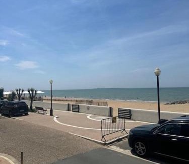 Quartier des Dunes Apartment | Charmante Maisonnette à deux pas de la plage