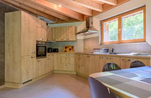 Dietwiller House | Charmante Maison en Bois