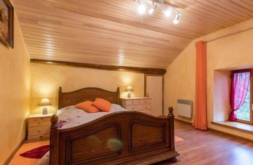 Saint-Bresson House | Charmante maison en pierre au cœur des Vosges - FR-1-583-436