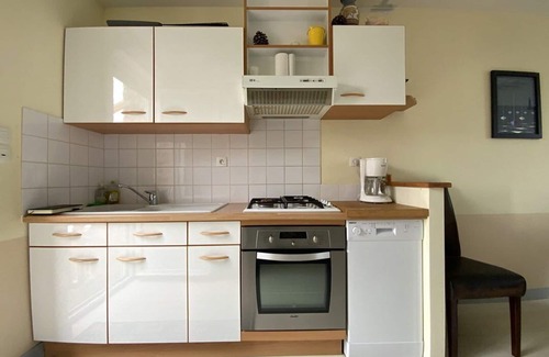 Erquy House | Charmante Maison en Pierres, Dans le Centre D'erquy,