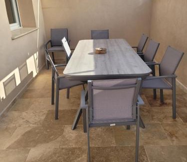 Le Muy Villa | Charmante Maison GIBISA