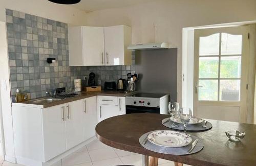 La Riviere House | Charmante maison Girondine