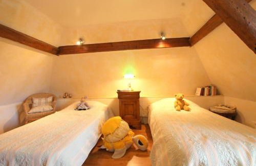 Heuland House | Charmante maison typique " la chaumière "