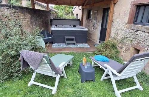 Ville-sur-Illon House | Charmante maisonnette entre forêt et détente avec spa et WIFI - FR-1-589-786