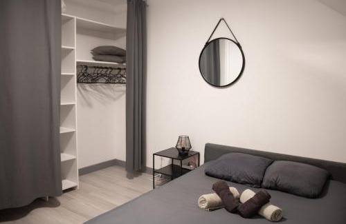 Nemours Apartment | Charmante maisonnette centre nemours