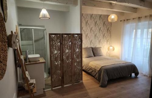 Tremblay House | Charmante petite maison de bourg avec spa