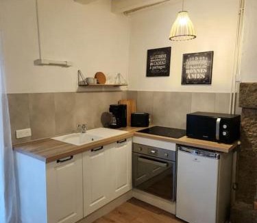 Tremblay House | Charmante petite maison de bourg avec spa