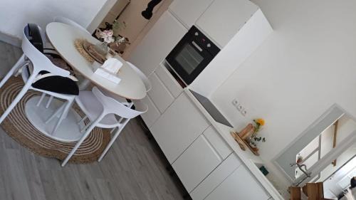 Maubeuge Apartment | Charmante petite maison