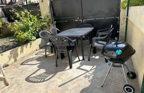 Pierrefitte-sur-Seine Apartment | Charmante studio ligne 13 tram 5 saint denis