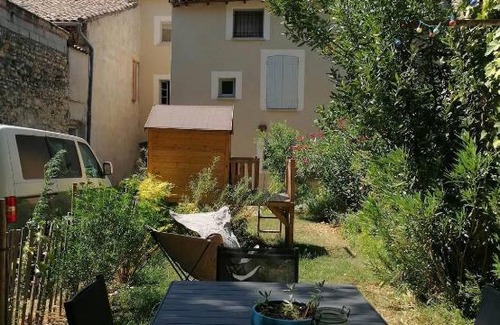 Loriol-sur-Drome House | Charmante suite indépendante en maison de village
