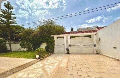 Hammamet Sud Villa | Charmante Villa avec Terrasse et vue paradisiaque