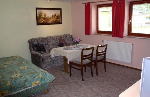 Kroepelin Apartment | Charmantes Apartment in Jennewitz, in Ostseenähe