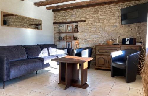 Mesquer House | Charme ancien revisité : Gîte spacieux avec grand jardin, équipements complets, près de Guérande. - FR-1-306-1064