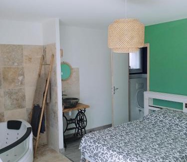 Allex House | Charme et détente