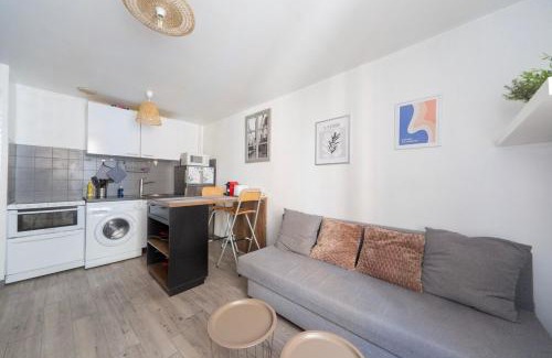 Villefranche-sur-Saone Apartment | Charme et Tranquillité - Duplex Vintage avec Confort Moderne