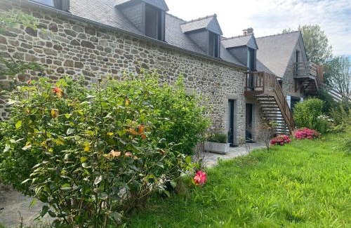 La Madeleine-Bellevue Apartment | Charme St Malo