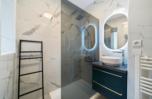 Faubourg-Raines Apartment | Charme & Tranquillité : Jardin de l’Arquebuse/Gare