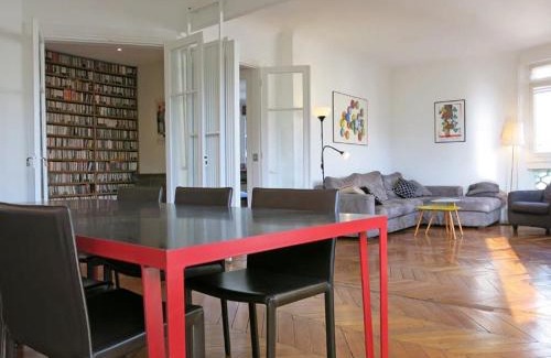 Saint-Lambert Apartment | Charme Vaugirard Procession CityCosy