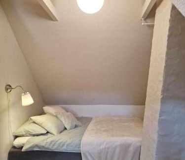 Ronne Apartment | Charmerende lejlighed i den gamle kirkesmedje