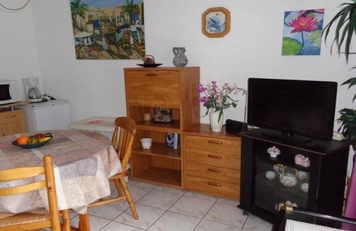Amelie-les-Bains-Palalda Apartment | Charming F2 Apartment - Balcony, Elevator, Near Thermes & City Center