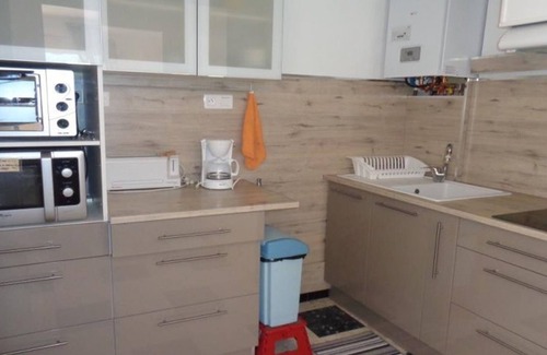Amelie-les-Bains-Palalda Apartment | Charming F1 with Terrace, Garage, and WiFi - Close to Spa and Town Center in Amélie-les-Bains