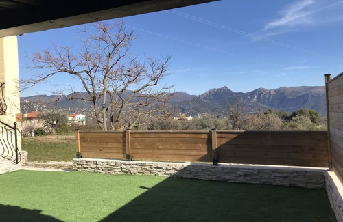 Chateauneuf-Villevieille Villa | Charming Provencal villa