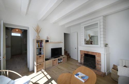Saint-Clement-des-Baleines House | Charming house in the heart of Saint-Clément