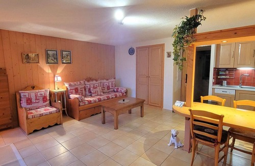 Saint-Michel-de-Chaillol Apartment | Charming 39m² apt 4 pers, south balcony, skiing in Chailol, parking, WiFi