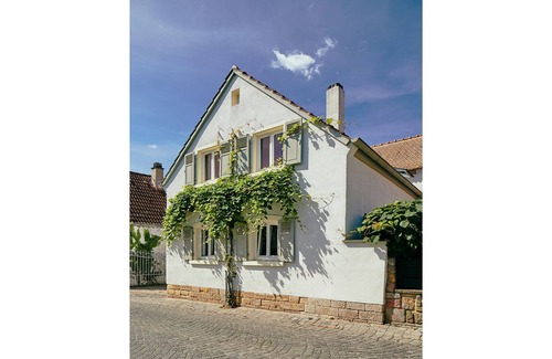 Forst an der Weinstraße House | Charming house with shared use of garden
