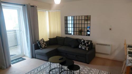 Barking Apartment | Charming 1-Bed Apartment in Barking