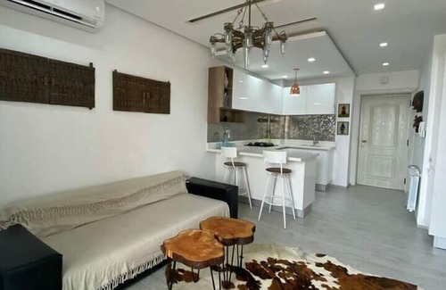 Les Jardins d'El Menzah 1 Apartment | Charming 1-Bed Apartment in Tunis, close to centre